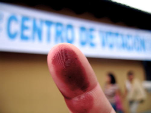 Guatemalan Elections 2007 - Marked finger with indelible ink