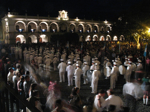 Desfile nocturno del Día de la Independencia