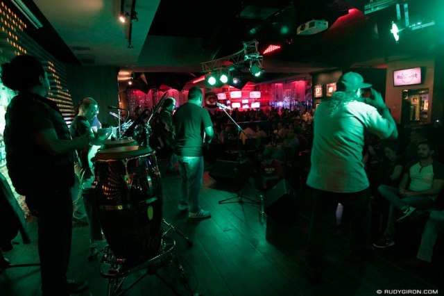 Reseña fotográfica del concierto de Los Miseria Cumbia Band en Hard Rock Cafe, Guatemala City por <a href="http://photos.rudygiron.com" title="Clic para ver más fotografías de Rudy Giron" target="_blank">Rudy Giron Photography</a>